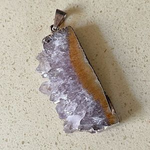 Beautiful Simple Amethyst Pendant